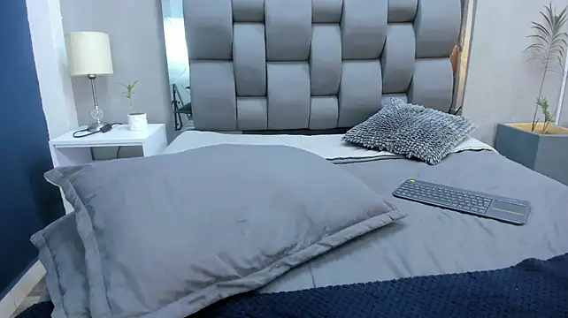 Charlie___Musk webcam