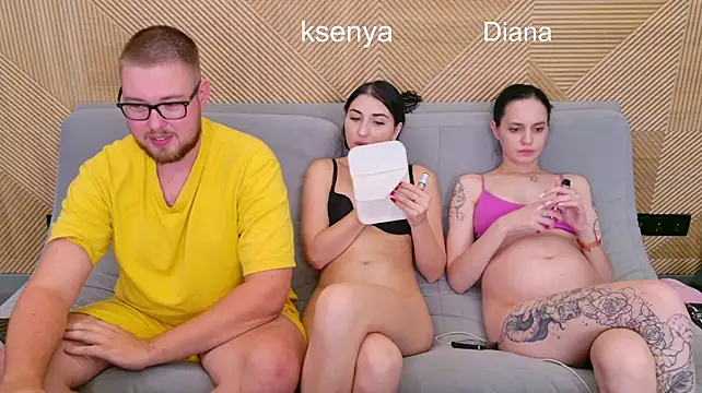 Ksenny live sex cam