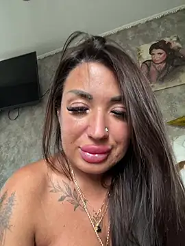 RuslanaXX webcam
