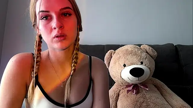 HermaKitty webcam