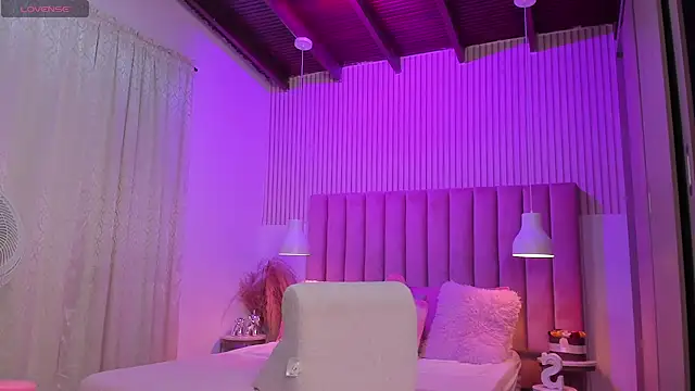 nude chatroom ScarlettDreamss7