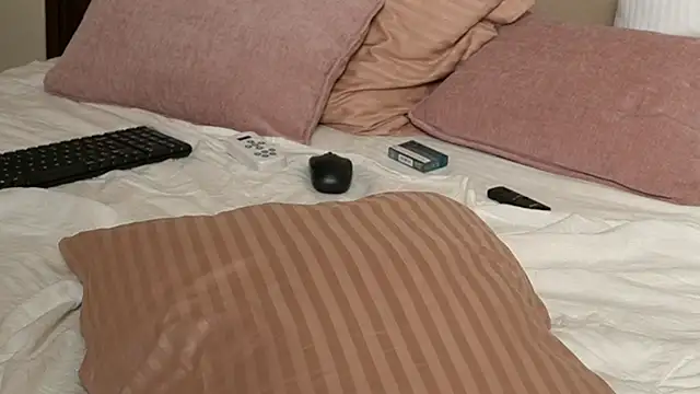 NadiaKeyss webcam