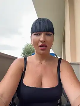 MysticCleo webcam