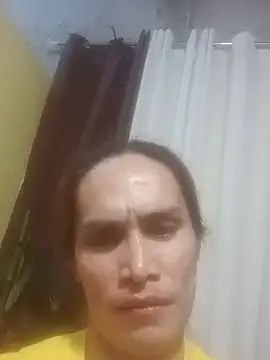 HornyKerujieTrans webcam