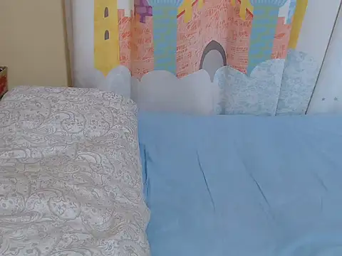 zeina_gen webcam