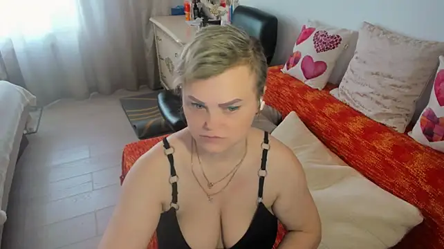 MildMature webcam