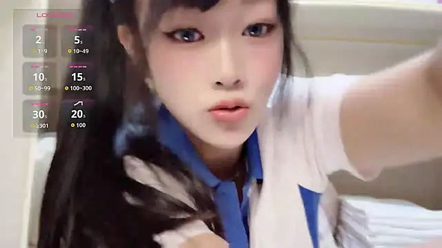 yueyue2003 Live Webcam on Stripchat