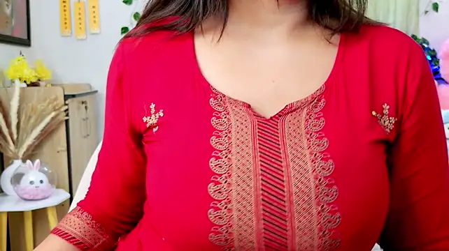 thyAanvi live sex cam