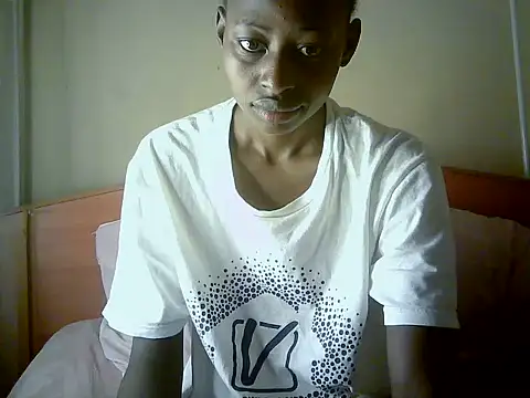 Therry-heart live cam on StripChat