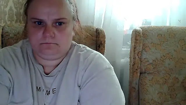 MilaXHelen Live Webcam on Stripchat