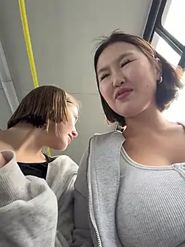 CreamPuff- live sex cam