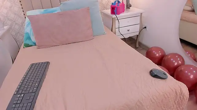 katherine_glow webcam