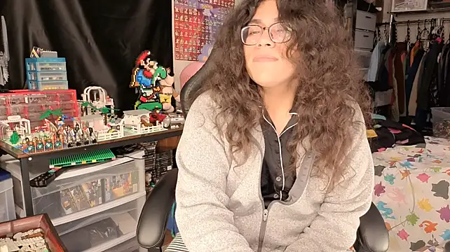 ShinyCherub webcam