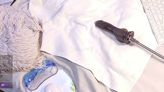 Its_vero live sex cam