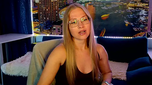 pusyavykusya live cam on StripChat
