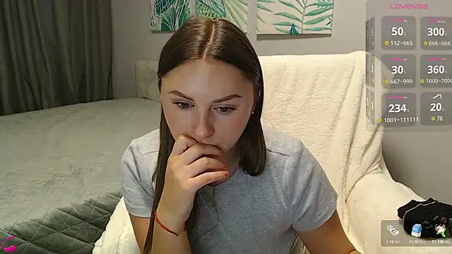 mia_bloomy live cam on StripChat