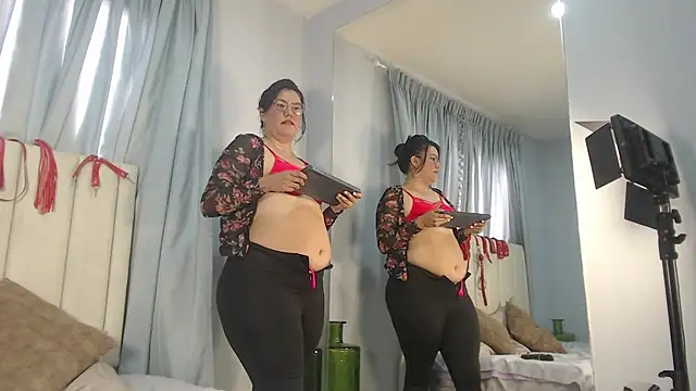 Sallydickinson webcam