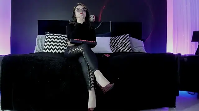 _Jade_16 live cam on StripChat
