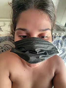 Cute_Zaina Live Webcam on Stripchat