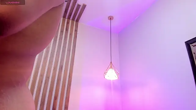 MiaBelmont_