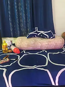 hot-honey-girl webcam
