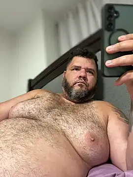 HotDominicanCum webcam