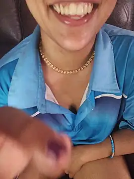 callmeshreya webcam