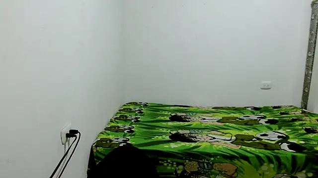 estefania224 webcam