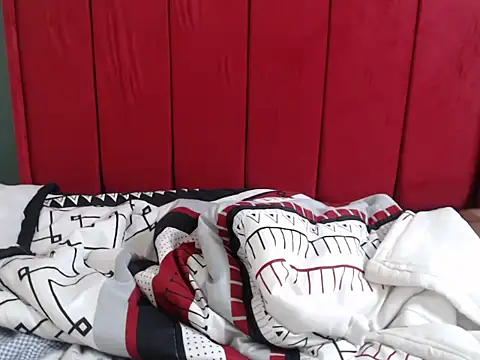 HornyChocoX webcam