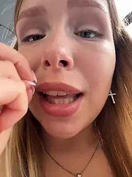 Liza_risky