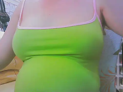 keepmepregnantT live cam on StripChat