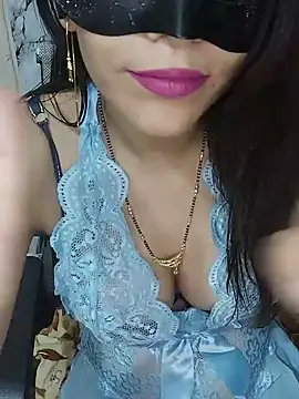 lovelyrosewifey webcam