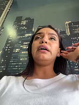 Sara-77 Live Webcam on Stripchat