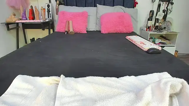 emmily_giraldo webcam