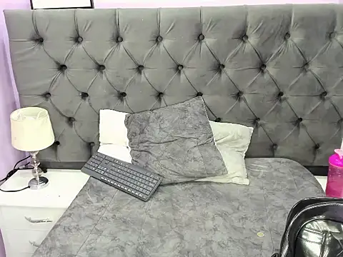 Kivi_Fox webcam