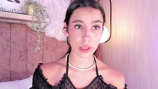 Nanami_ webcam