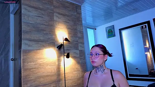 LIAMILLERXX webcam