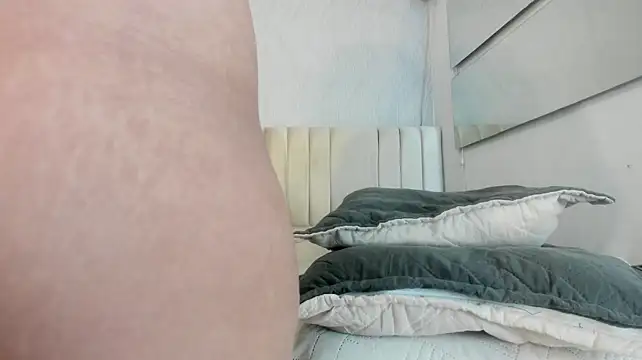 keyla_mejia live cam on StripChat