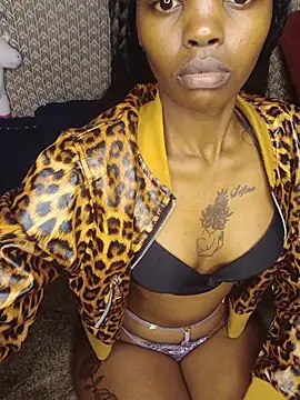 Redlips-niaa webcam