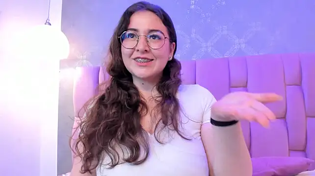 Lily-Moon_ webcam