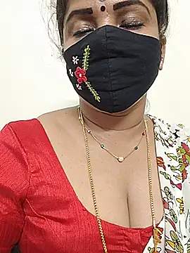 gaurika18 webcam