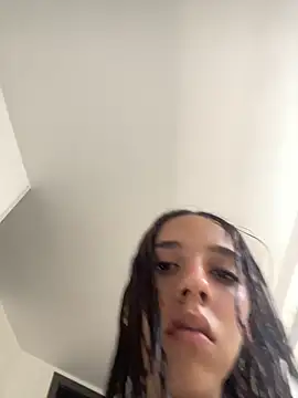 nikkydoll webcam