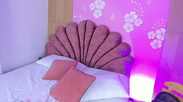 violetsmith1_