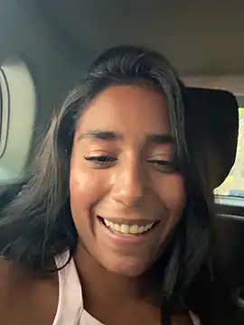 SaryJonex webcam