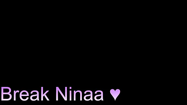 ninaa_fox webcam