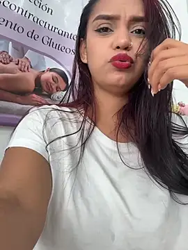 Sara-77 webcam