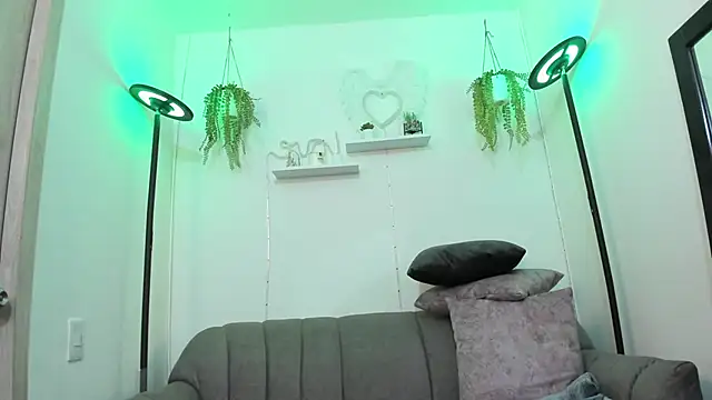 Mia_lucchi webcam