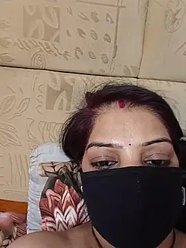 Hot_pooja2