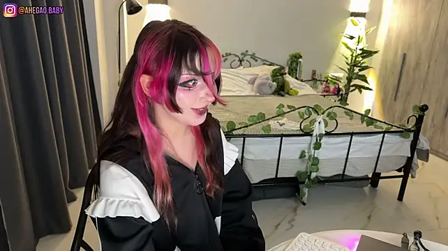 h3ntai_baby webcam