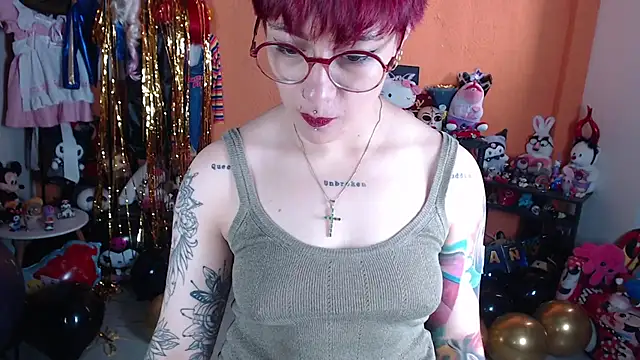 MissMiia2 webcam